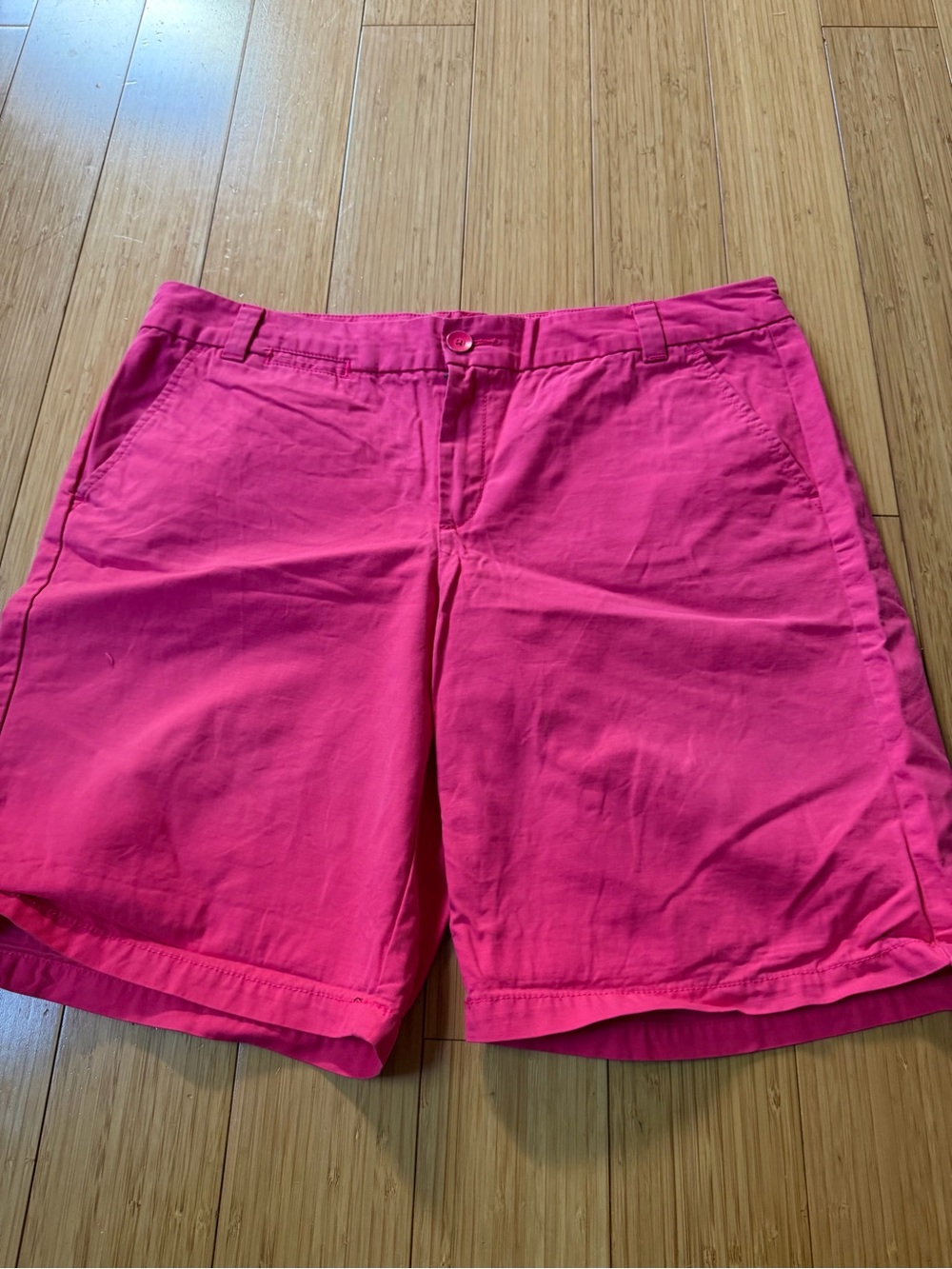 Gap Women’s Pink boyfriend roll up Shorts